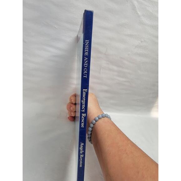 Emergency Rescue Inside and Out Book by Angela Royston 1998 - Picture 5 of 8